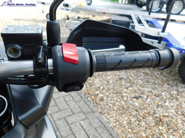 honda - adv-350