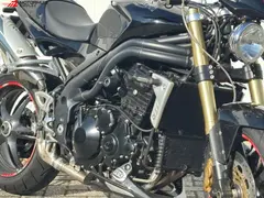 Triumph Speed Triple 1050 2005 occasion – foto 12 van 19