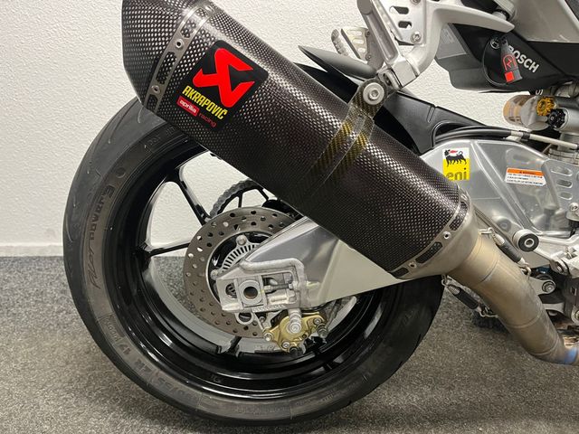 aprilia - tuono-v4-r-aprc