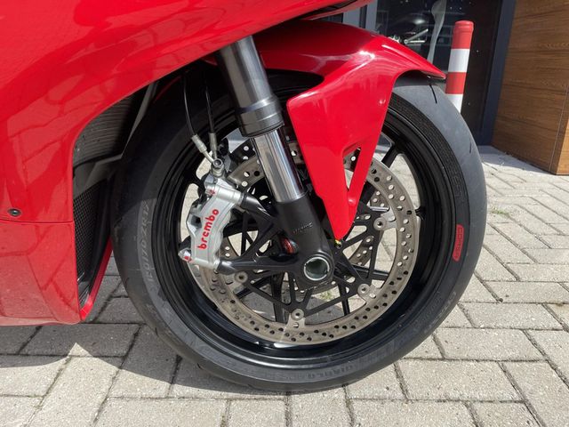 ducati - panigale-v4