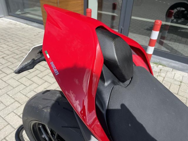 ducati - panigale-v4