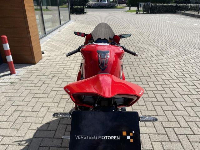 ducati - panigale-v4