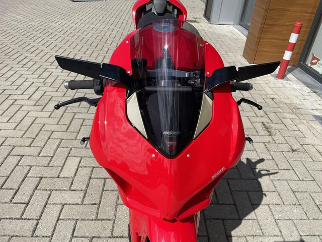 ducati - panigale-v4