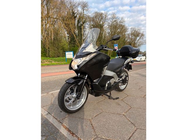 honda - nc-700-d-integra-abs