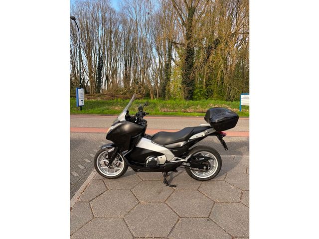 honda - nc-700-d-integra-abs