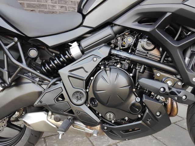 kawasaki - versys-650-grand-tourer