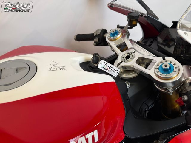 ducati - panigale-v2-bayliss