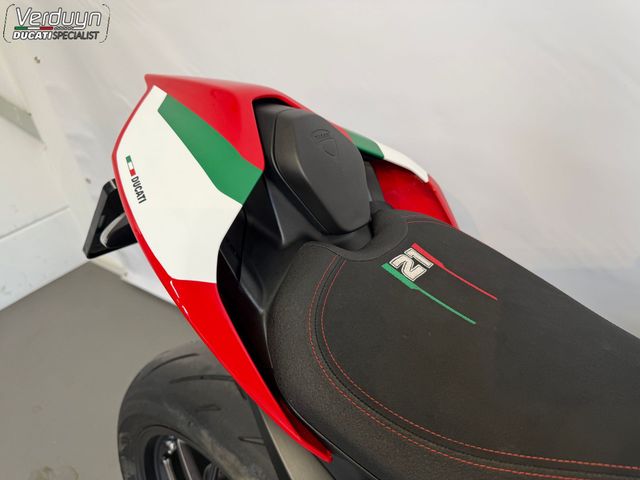 ducati - panigale-v2-bayliss