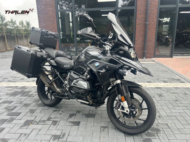 bmw - r-1250-gs-triple-black