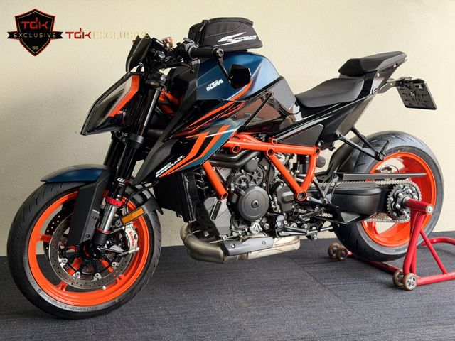ktm - 1290-super-duke-r