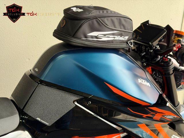 ktm - 1290-super-duke-r