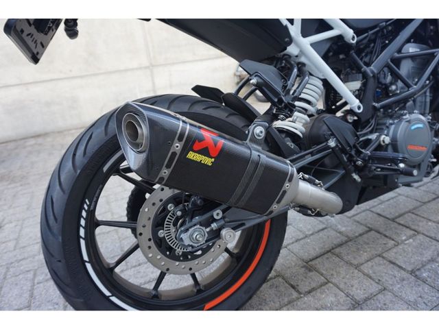 ktm - 390-duke