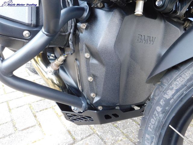 bmw - r-1300-gs-trophy