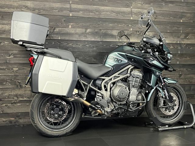 triumph - tiger-1200-xca