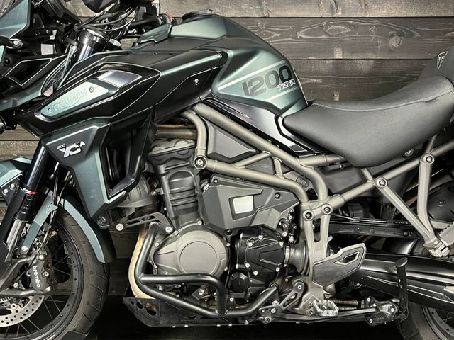 triumph - tiger-1200-xca