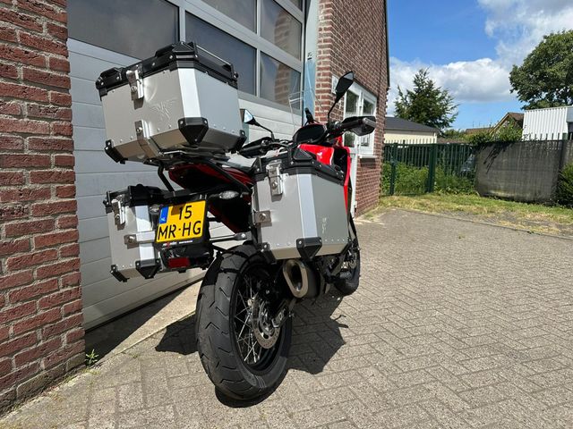 moto-morini - x-cape-650-abs-cast