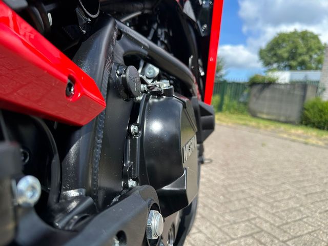 moto-morini - x-cape-650-abs-cast