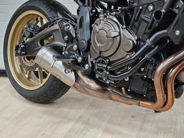 yamaha - xsr-700-abs