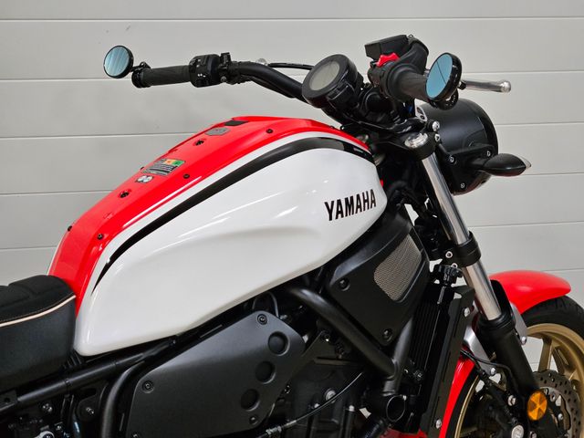 yamaha - xsr-700-abs