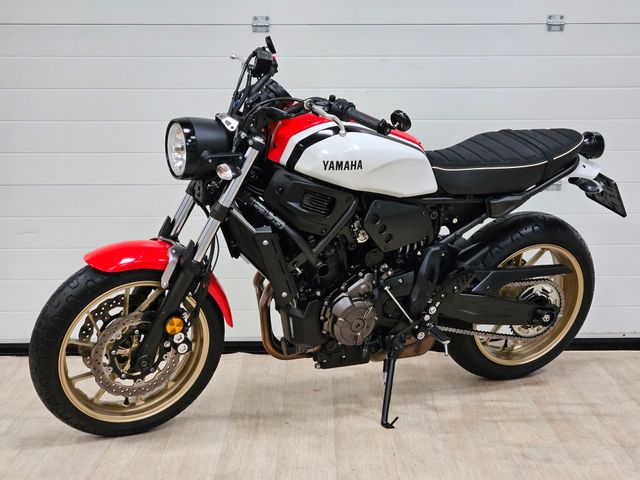 yamaha - xsr-700-abs