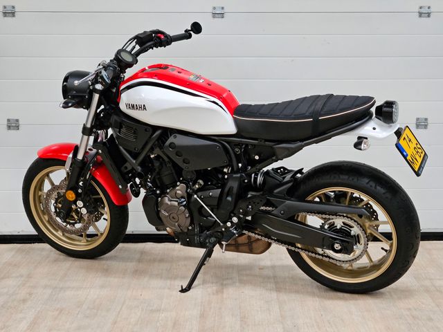 yamaha - xsr-700-abs