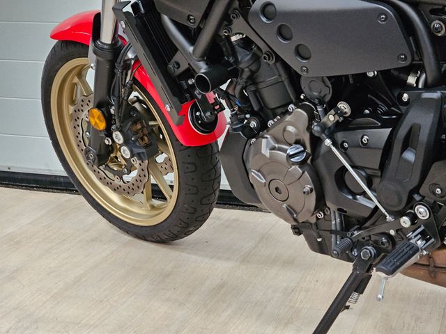 yamaha - xsr-700-abs