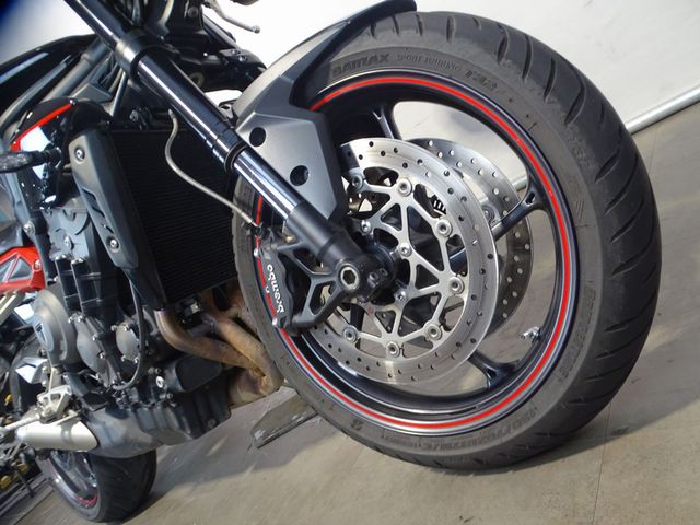 triumph - street-triple-r
