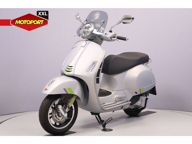 vespa - gts-super-tech-300