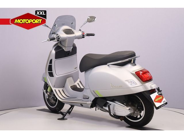vespa - gts-super-tech-300