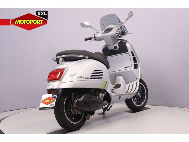 vespa - gts-super-tech-300