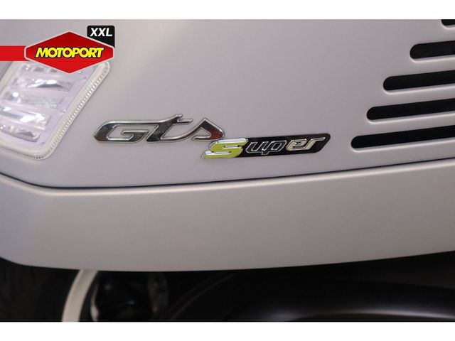 vespa - gts-super-tech-300