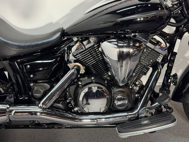 yamaha - xvs-950-a-dark-star