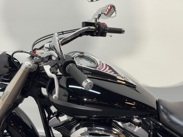 yamaha - xvs-950-a-dark-star