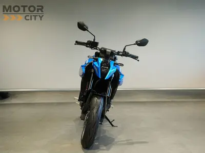 SUZUKI GSX-8S – foto 3