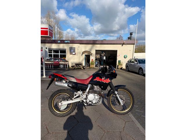 honda - nx-650--dominator