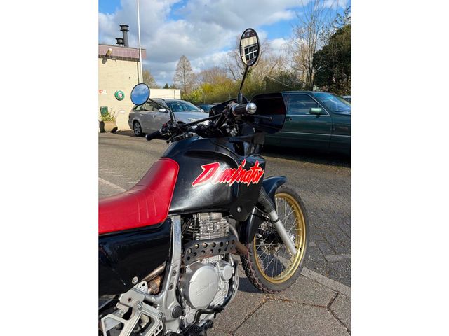 honda - nx-650--dominator