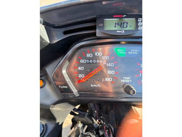 honda - nx-650--dominator