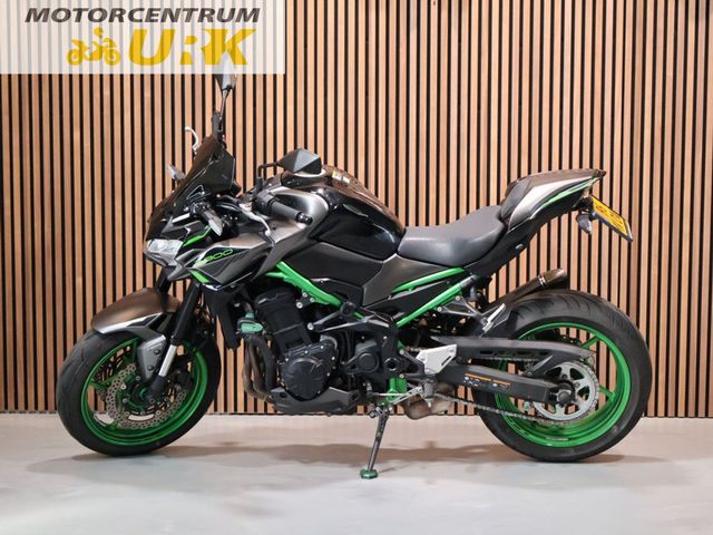 kawasaki - z900