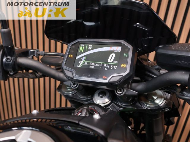 kawasaki - z900