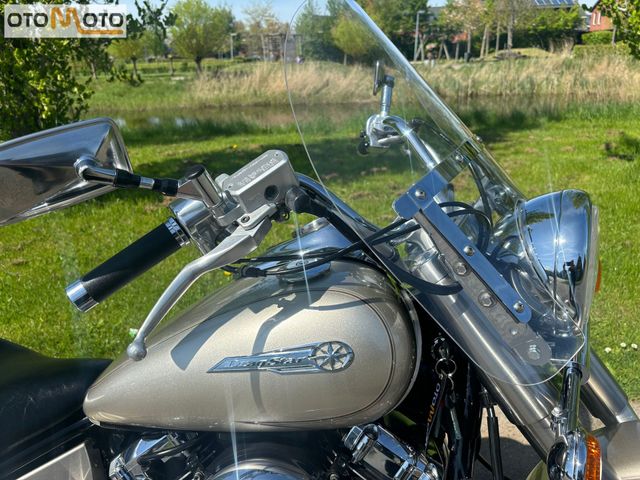 yamaha - xvs-650-dragstar