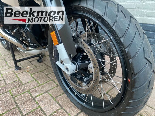 bmw - r-1250-gs-triple-black