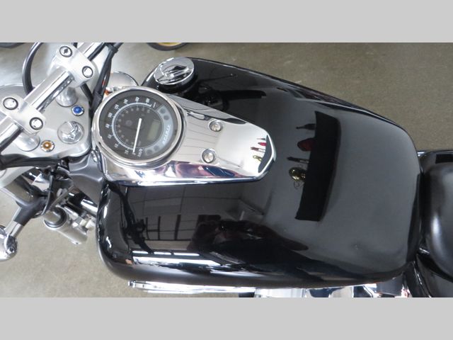 honda - vt-750-c2b-black-spirit