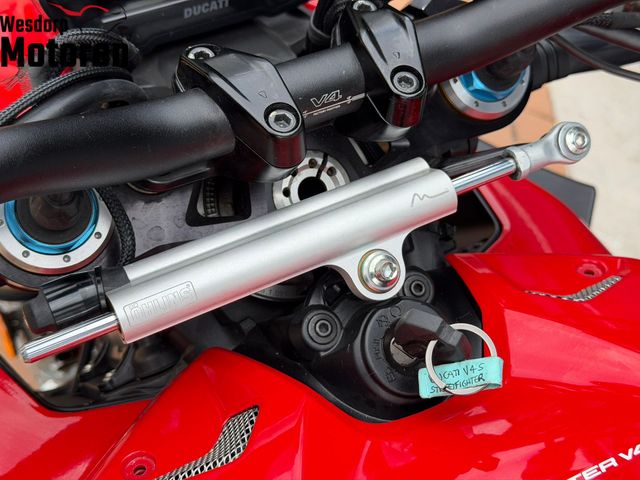 ducati - streetfighter-v4s