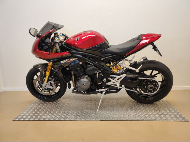 triumph - speed-triple-1200-rr