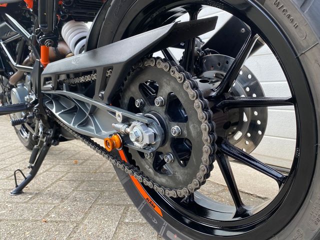 ktm - 125-duke