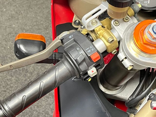 ducati - 916