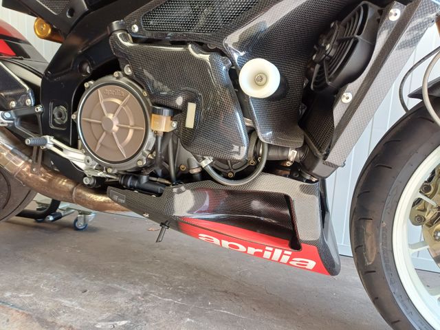 aprilia - tuono