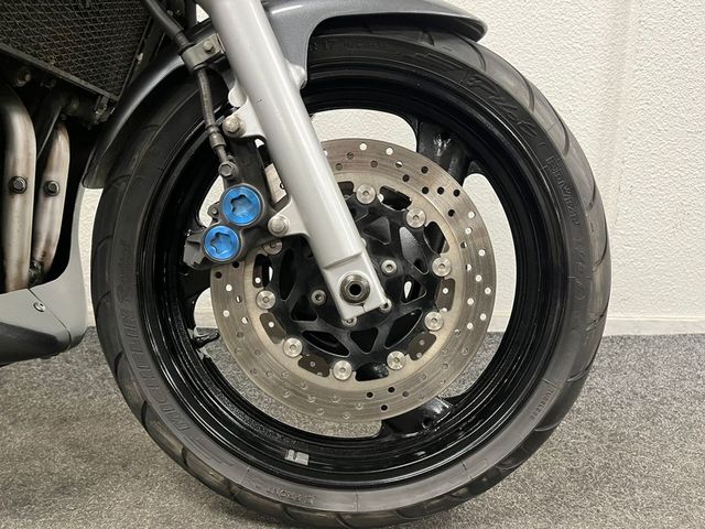 yamaha - fzs-600-fazer