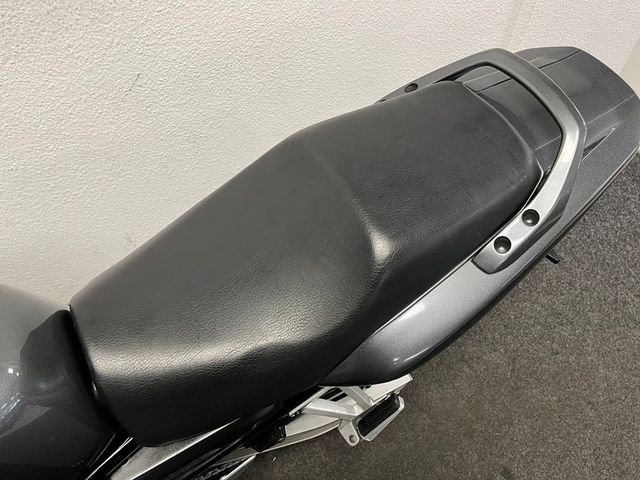 yamaha - fzs-600-fazer