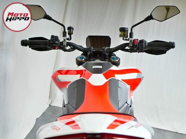 ducati - hypermotard-v2s